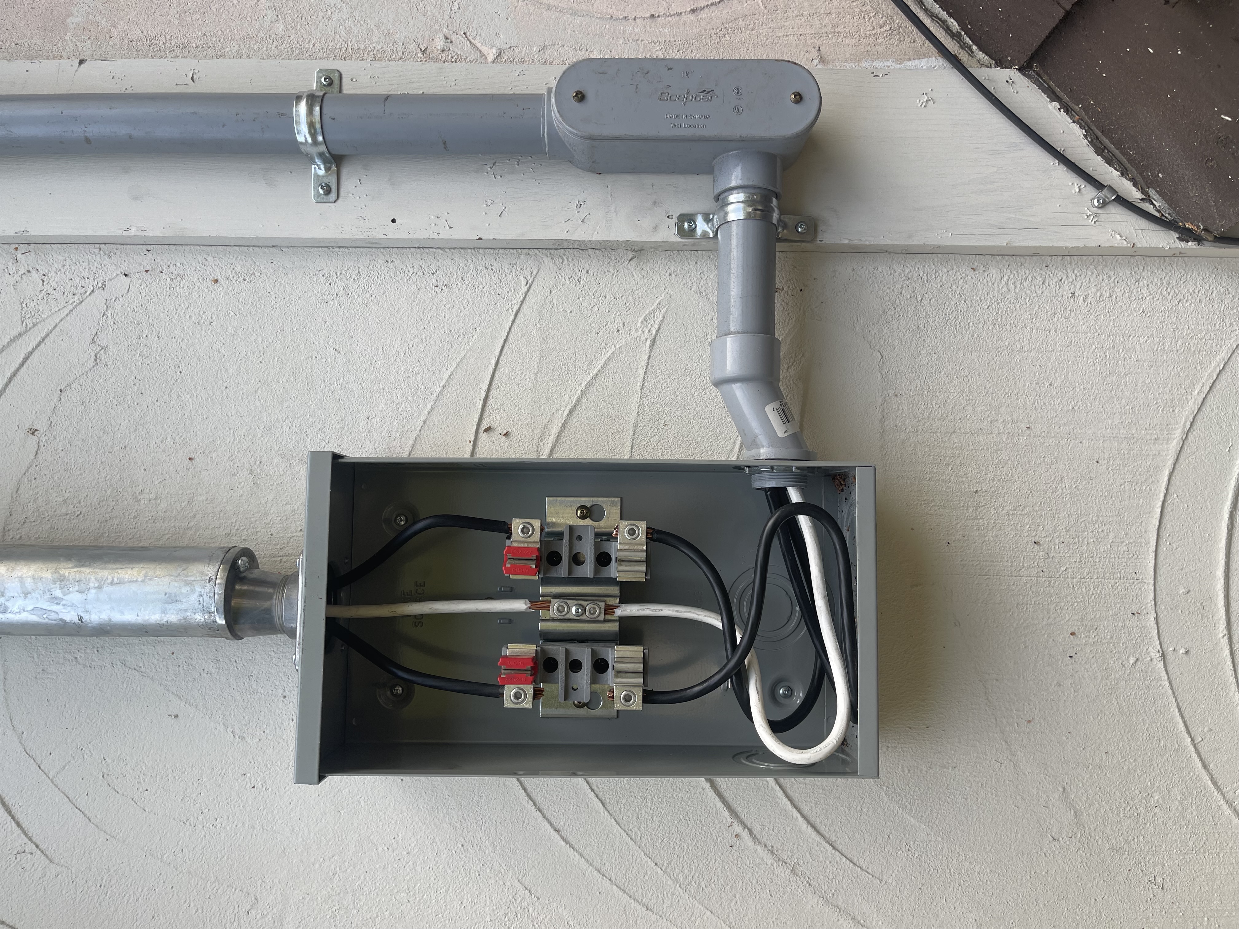 Electrical panel installation in North York by Croatian Electric